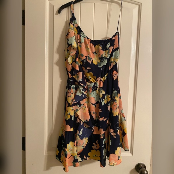 One Shoulder Ruffle Dress -NWT - Picture 2 of 3